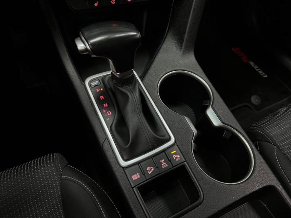 Kia Sportage IV Рестайлинг с пробегом 2021 года, цена 2 680 000 рублей, 69000 км, внедорожник, Автокод Объявления