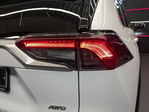 Toyota RAV4 V (XA50) с пробегом 2021 года, цена 2 955 000 рублей, 102299 км, внедорожник, Автокод Объявления
