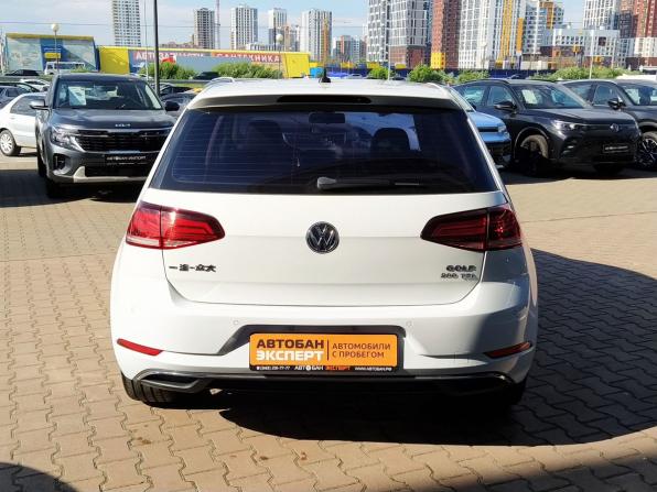Volkswagen Golf VII Рестайлинг с пробегом 2020 года, цена 1 850 000 рублей, 78500 км, хэтчбек, Автокод Объявления