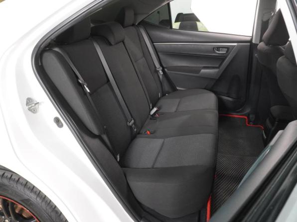 Toyota Corolla XI (E160 E170 E180) с пробегом 2014 года, цена 1 389 000 рублей, 180223 км, седан, Автокод Объявления