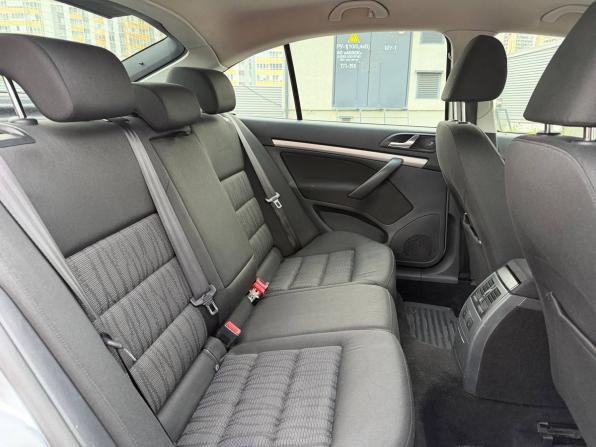 Skoda Octavia II (A5) Рестайлинг с пробегом 2010 года, цена 665 000 рублей, 210000 км, лифтбек, Автокод Объявления