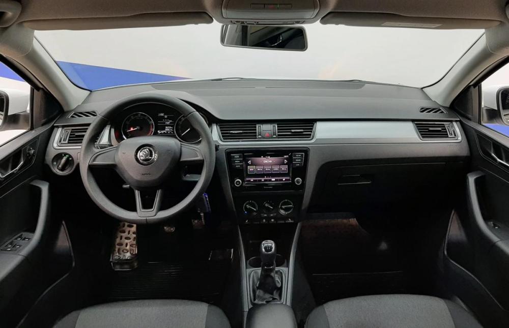 Skoda Rapid I Рестайлинг Москва  - изображение 9
