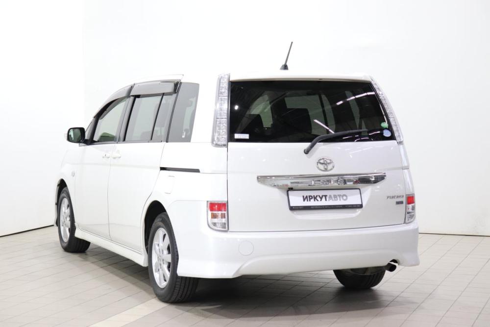 Toyota ISis I Рестайлинг Иркутск  - изображение 8