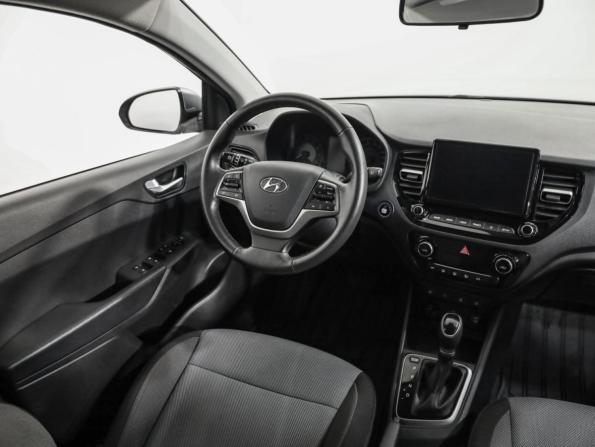 Hyundai Solaris II Рестайлинг с пробегом 2020 года, цена 1 499 000 рублей, 77234 км, седан, Автокод Объявления
