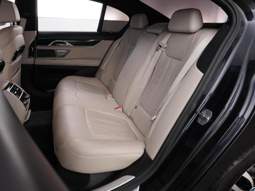BMW 7 серии VI (G11/G12) Москва  - изображение 9
