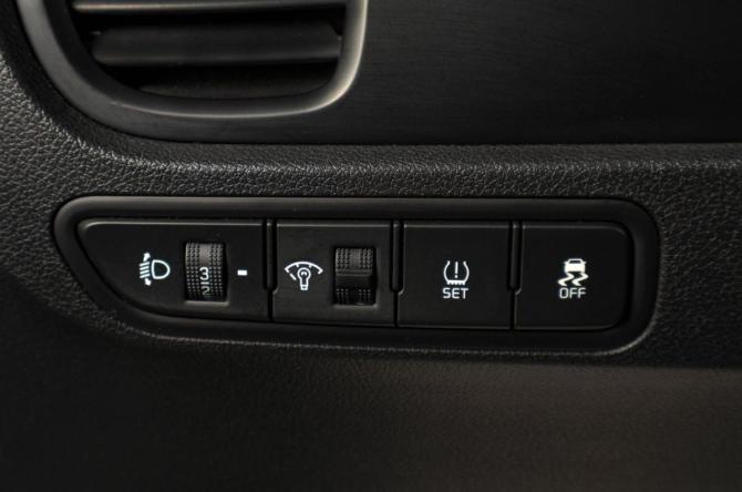 Kia Rio IV с пробегом 2020 года, цена 1 619 000 рублей, 88800 км, хэтчбек, Автокод Объявления