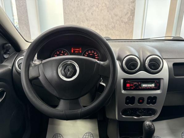 Renault Logan I Рестайлинг с пробегом 2013 года, цена 549 000 рублей, 214586 км, седан, Автокод Объявления