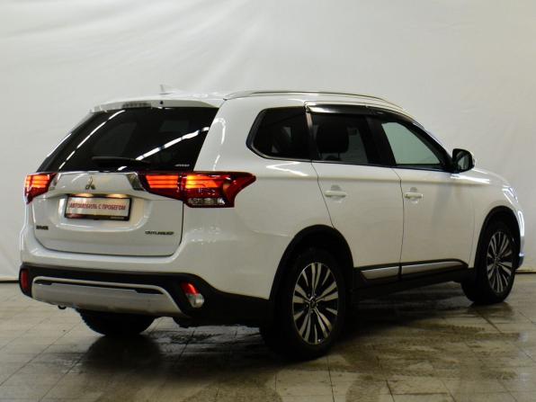 Mitsubishi Outlander III Рестайлинг 3 с пробегом 2019 года, цена 2 399 000 рублей, 66872 км, внедорожник, Автокод Объявления