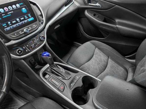 Chevrolet Volt II с пробегом 2016 года, цена 1 850 000 рублей, 129500 км, хэтчбек, Автокод Объявления