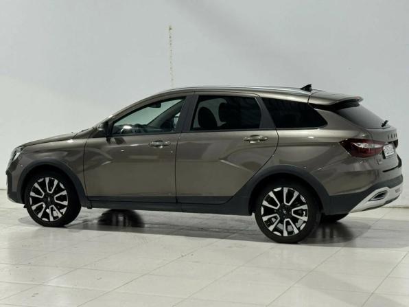 Lada (ВАЗ) Vesta I Рестайлинг (NG) с пробегом 2025 года, цена 1 650 000 рублей, 10100 км, универсал, Автокод Объявления