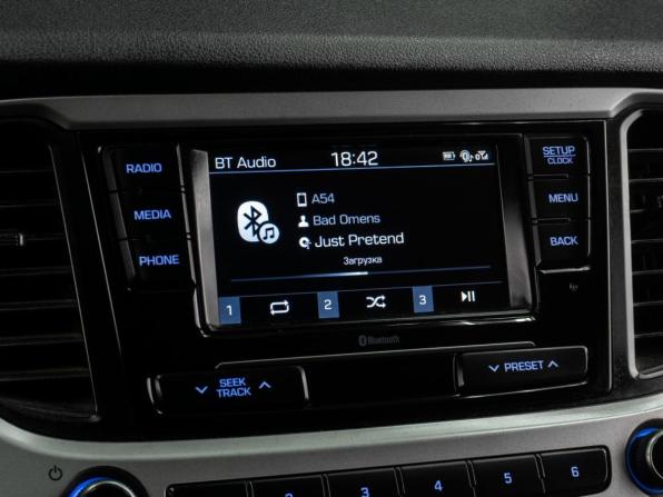 Hyundai Solaris II с пробегом 2018 года, цена 1 239 000 рублей, 193437 км, седан, Автокод Объявления