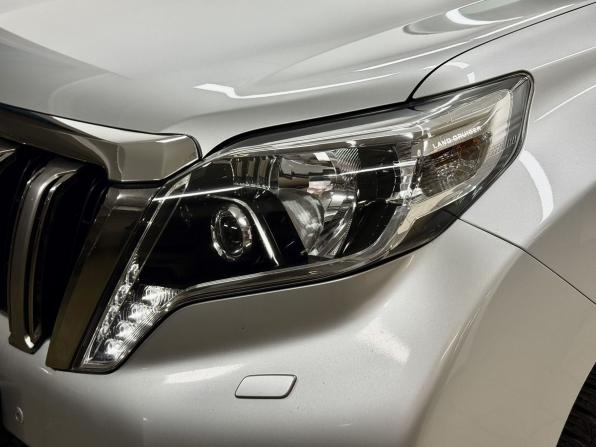 Toyota Land Cruiser Prado 150 Series Рестайлинг 1 с пробегом 2016 года, цена 3 965 000 рублей, 193343 км, внедорожник, Автокод Объявления