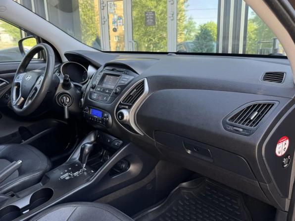 Hyundai ix35 I Рестайлинг с пробегом 2013 года, цена 1 275 000 рублей, 140000 км, внедорожник, Автокод Объявления