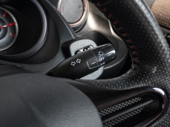 Honda Fit II с пробегом 2012 года, цена 930 000 рублей, 98047 км, хэтчбек, Автокод Объявления