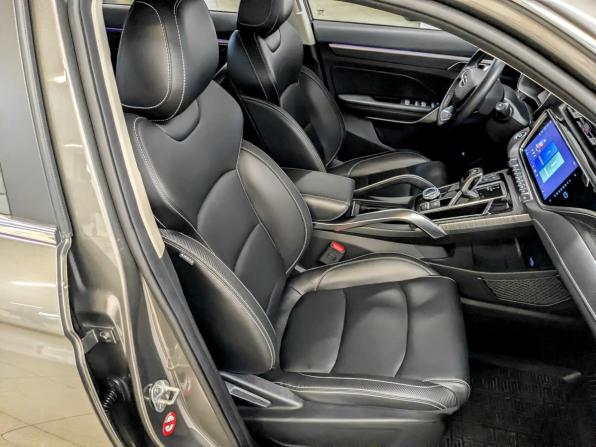 Geely Atlas Pro с пробегом 2023 года, цена 1 960 000 рублей, 53080 км, внедорожник, Автокод Объявления