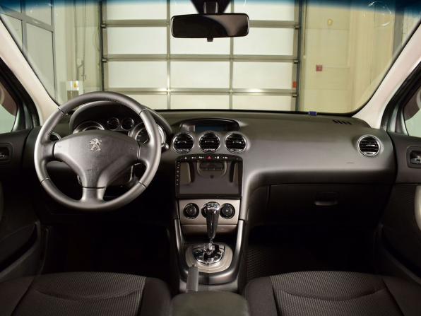 Peugeot 408 I с пробегом 2014 года, цена 599 999 рублей, 206574 км, седан, Автокод Объявления