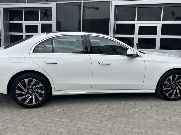 Новый Mercedes-Benz E-Класс VI (W214 S214) 2026 года, цена 10 670 000 рублей, седан, Автокод Объявления