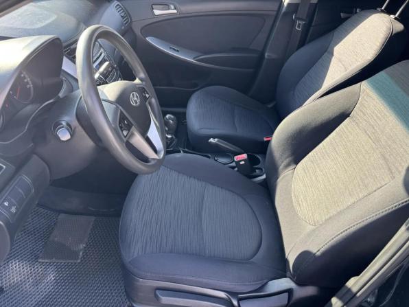 Hyundai Solaris I Рестайлинг с пробегом 2015 года, цена 790 000 рублей, 187082 км, хэтчбек, Автокод Объявления