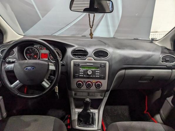 Ford Focus II Рестайлинг с пробегом 2011 года, цена 410 000 рублей, 343000 км, седан, Автокод Объявления