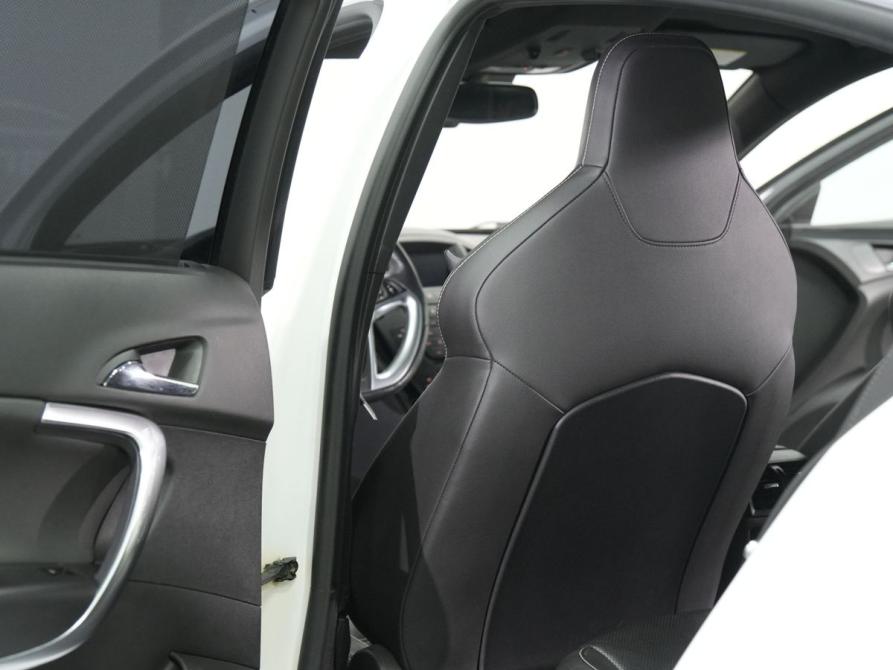 Opel Insignia OPC I Новосибирск  - изображение 17