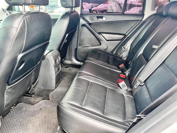 Volkswagen Tiguan I Рестайлинг с пробегом 2013 года, цена 1 385 000 рублей, 208730 км, внедорожник, Автокод Объявления