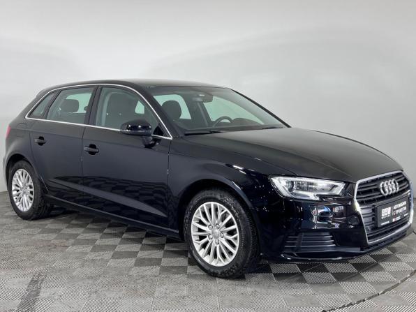 Audi A3 III (8V) Рестайлинг с пробегом 2016 года, цена 1 820 000 рублей, 112622 км, хэтчбек, Автокод Объявления