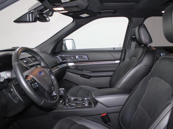 Ford Explorer V Рестайлинг с пробегом 2018 года, цена 2 999 900 рублей, 115571 км, внедорожник, Автокод Объявления
