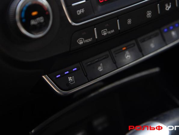 Kia Sorento III Prime Рестайлинг с пробегом 2018 года, цена 2 748 000 рублей, 106501 км, внедорожник, Автокод Объявления