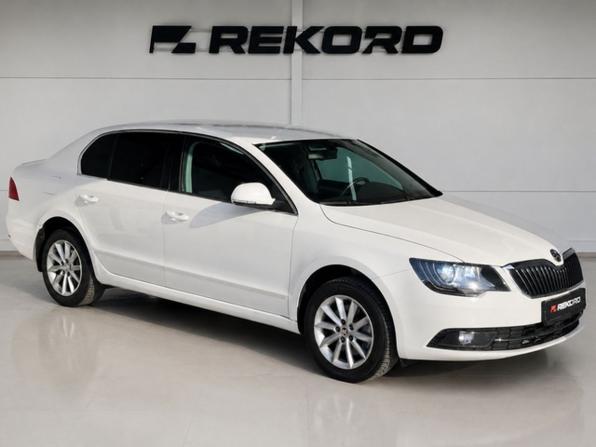 Skoda Superb II Рестайлинг с пробегом 2014 года, цена 1 499 000 рублей, 130000 км, лифтбек, Автокод Объявления