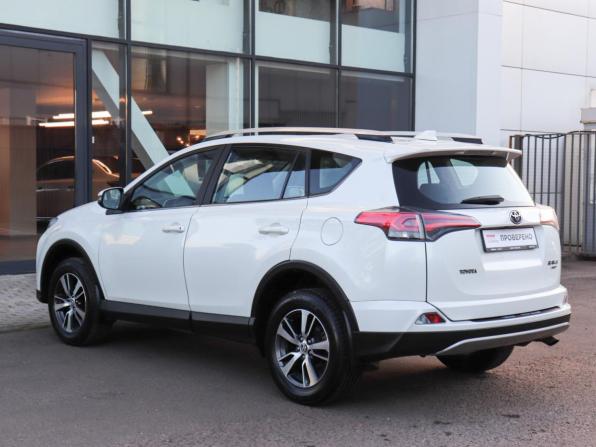 Toyota RAV4 IV (XA40) Рестайлинг с пробегом 2017 года, цена 2 229 000 рублей, 153853 км, внедорожник, Автокод Объявления
