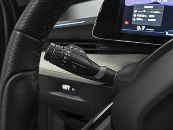 Geely Atlas II с пробегом 2023 года, цена 2 344 000 рублей, 35896 км, внедорожник, Автокод Объявления