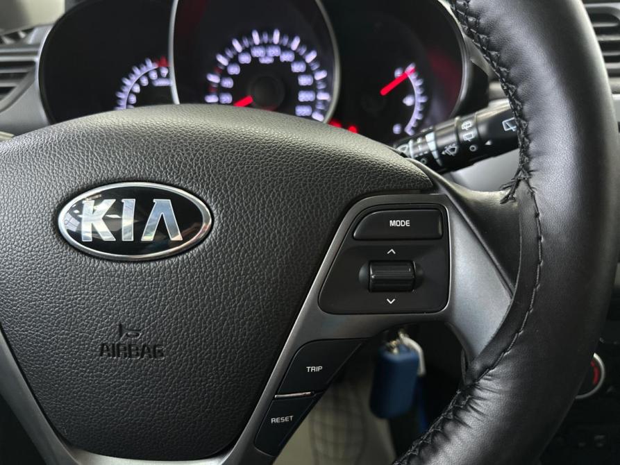 Kia Rio III Рестайлинг Санкт-Петербург  - изображение 17