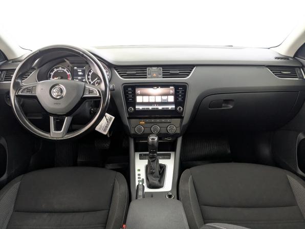 Skoda Octavia III (A7) Рестайлинг с пробегом 2020 года, цена 1 680 000 рублей, 133830 км, лифтбек, Автокод Объявления