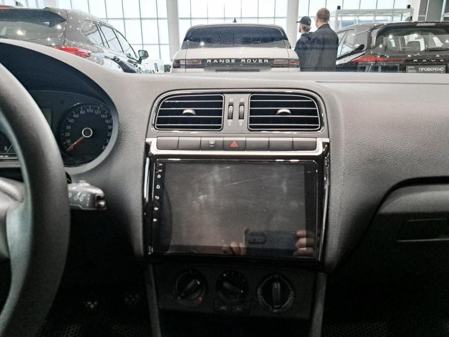 Volkswagen Polo V Рестайлинг Казань  - изображение 18