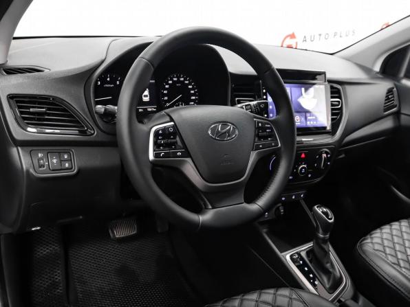 Hyundai Solaris II Рестайлинг с пробегом 2020 года, цена 1 609 000 рублей, 72517 км, седан, Автокод Объявления