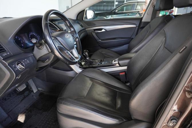 Hyundai i40 I Рестайлинг с пробегом 2015 года, цена 1 299 000 рублей, 209870 км, седан, Автокод Объявления