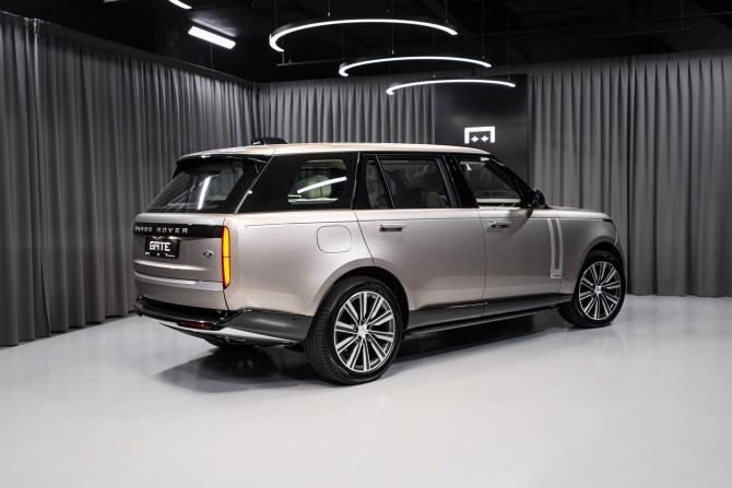 Новый Land Rover Range Rover V 2024 года, цена 36 405 800 рублей, внедорожник, Автокод Объявления