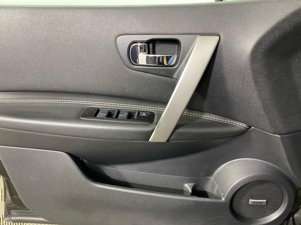 Nissan Qashqai I Рестайлинг с пробегом 2011 года, цена 825 000 рублей, 306248 км, внедорожник, Автокод Объявления