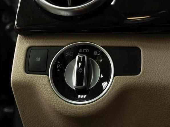 Mercedes-Benz GLK-Класс I (X204) Рестайлинг с пробегом 2013 года, цена 2 359 000 рублей, 119692 км, внедорожник, Автокод Объявления