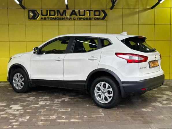 Nissan Qashqai II с пробегом 2018 года, цена 1 599 000 рублей, 150115 км, внедорожник, Автокод Объявления