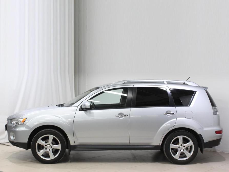 Mitsubishi Outlander II Рестайлинг Курск  - изображение 8