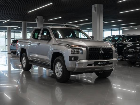Mitsubishi L200 VI с пробегом 2025 года, цена 4 500 000 рублей, 42 км, пикап, Автокод Объявления