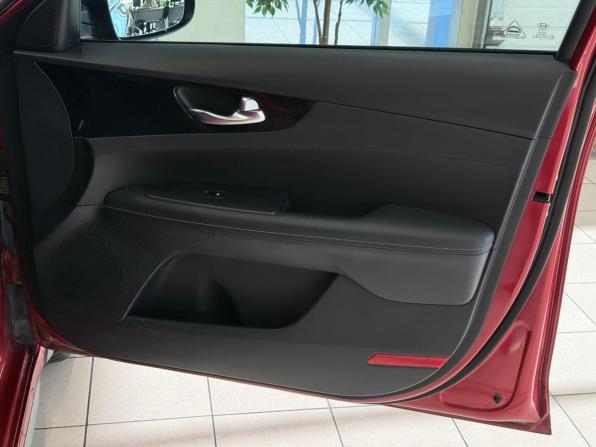 Kia Cerato IV с пробегом 2021 года, цена 2 195 000 рублей, 74000 км, седан, Автокод Объявления