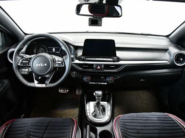 Kia Cerato IV с пробегом 2021 года, цена 2 195 000 рублей, 60740 км, седан, Автокод Объявления