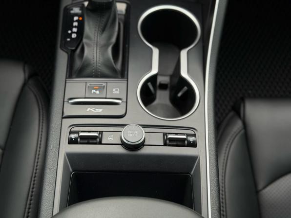 Kia K5 III с пробегом 2020 года, цена 2 150 000 рублей, 125000 км, седан, Автокод Объявления