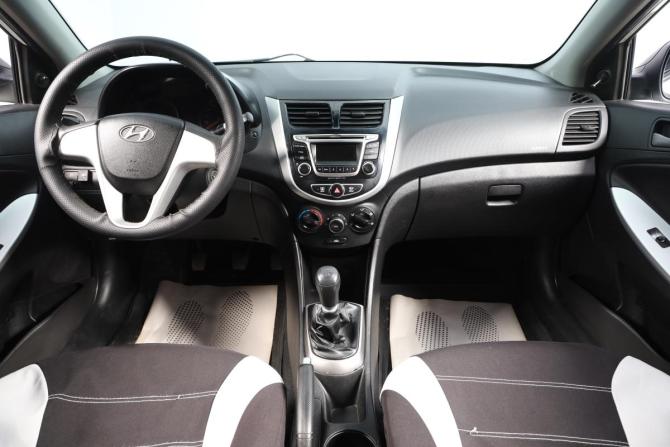 Hyundai Solaris I Рестайлинг с пробегом 2016 года, цена 799 000 рублей, 150032 км, седан, Автокод Объявления