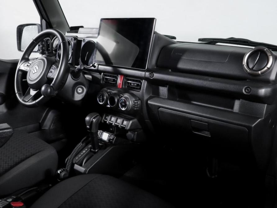 Suzuki Jimny IV Москва  - изображение 10