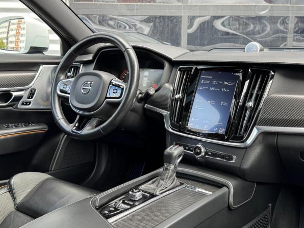 Volvo V90 Cross Country I с пробегом 2018 года, цена 3 190 000 рублей, 81821 км, универсал, Автокод Объявления