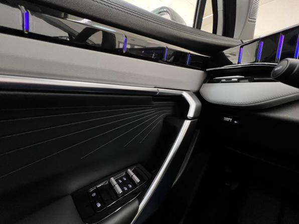 Geely Atlas II с пробегом 2024 года, цена 3 040 000 рублей, 30174 км, внедорожник, Автокод Объявления