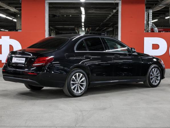 Mercedes-Benz E-Класс V (W213 S213 C238) с пробегом 2019 года, цена 1 998 000 рублей, 235289 км, седан, Автокод Объявления